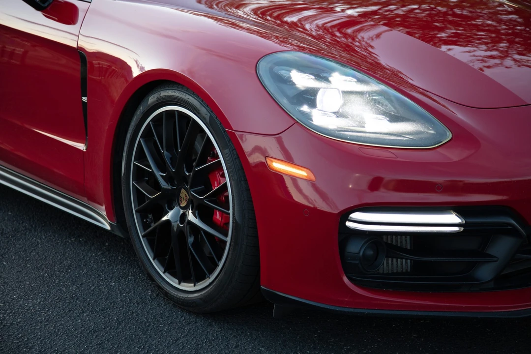 2019 Porsche 971 Panamera GTS - Image 13 of 31