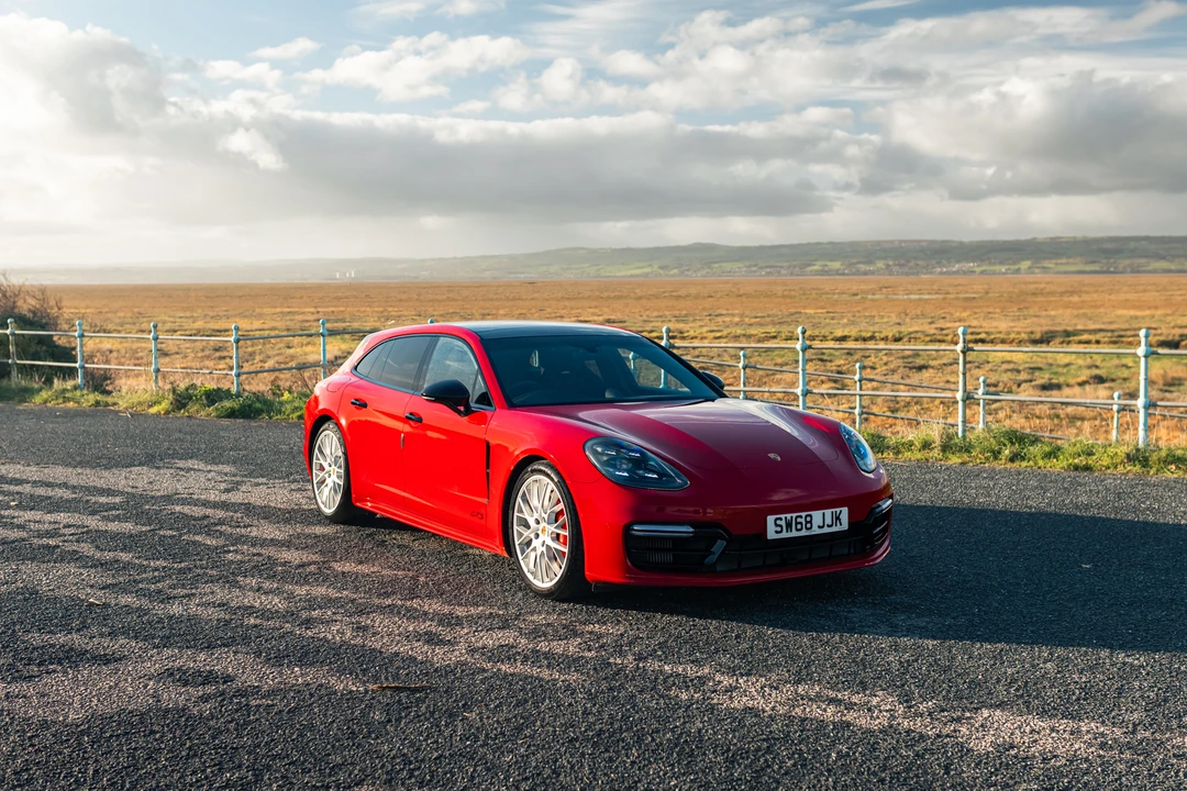 2019 Porsche 971 Panamera GTS - Image 13 of 31