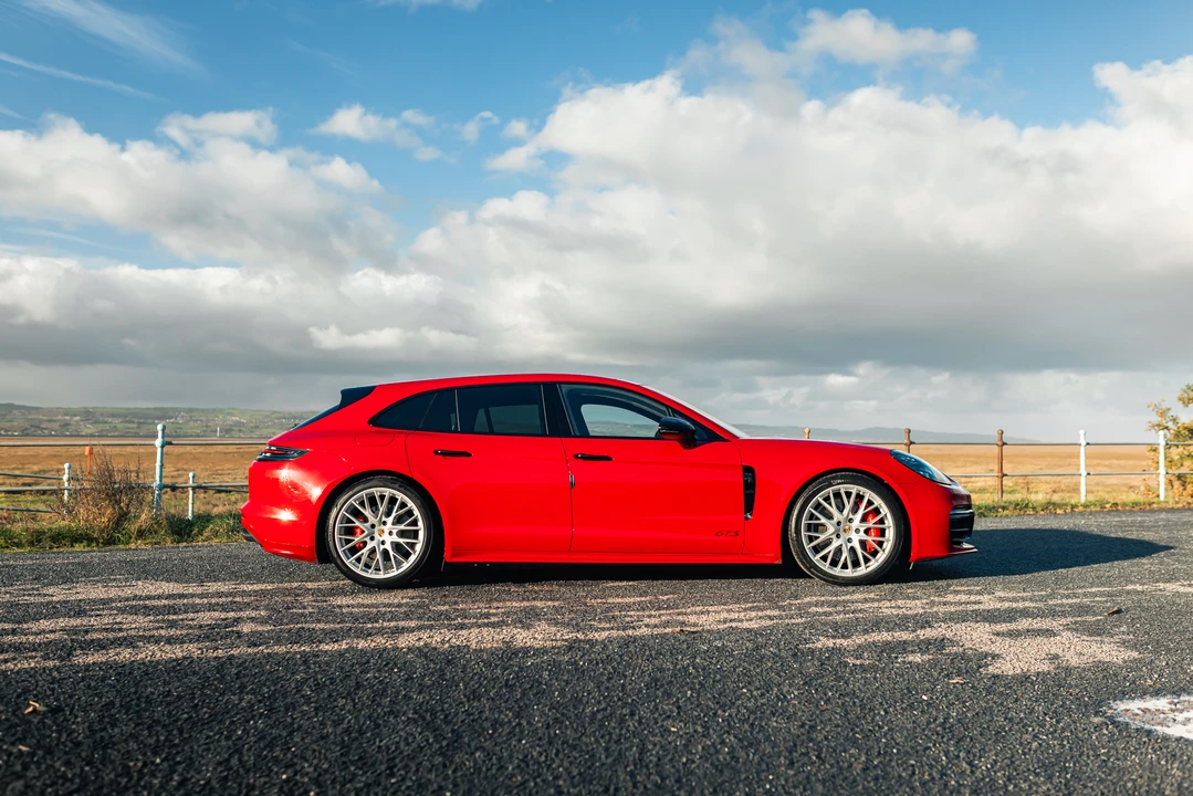 2019 Porsche 971 Panamera GTS - Image 4 of 31