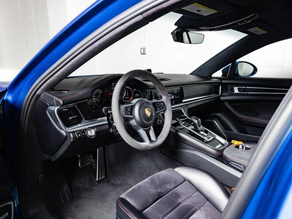 2019 Porsche 971 Panamera GTS - Image 4 of 5