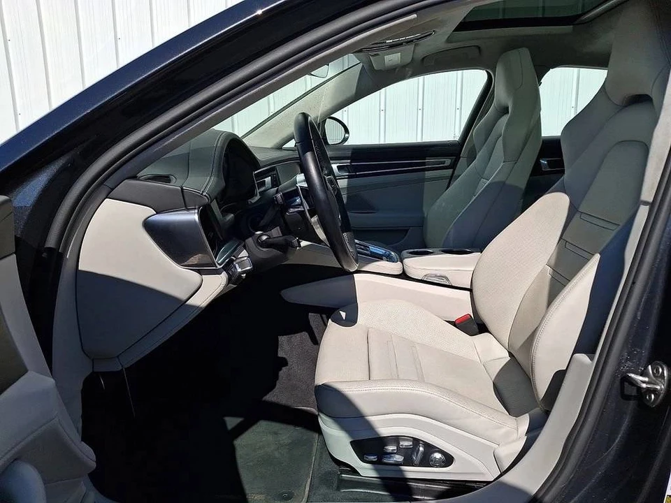 2019 Porsche 971 Panamera GTS - Image 5 of 5