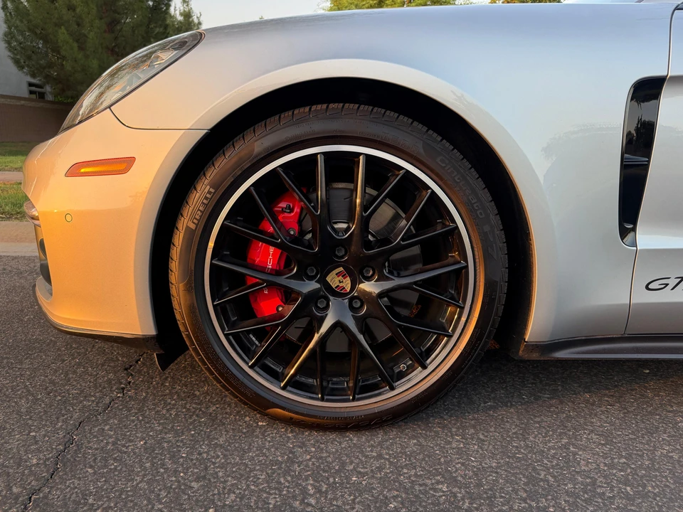 2019 Porsche 971 Panamera GTS - Image 25 of 31