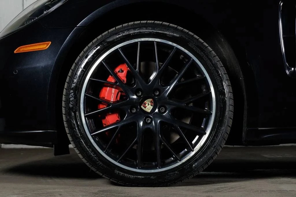 2019 Porsche 971 Panamera GTS - Image 5 of 5