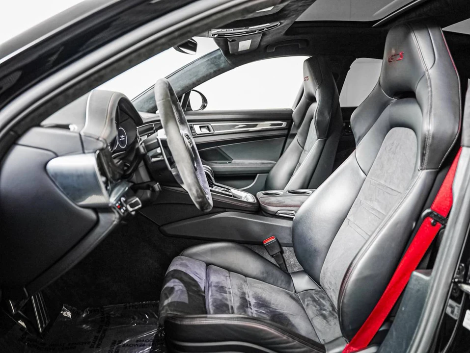2019 Porsche 971 Panamera GTS - Image 5 of 5