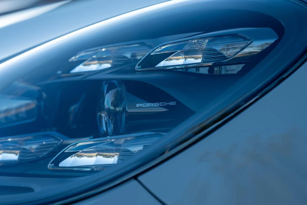 2019 Porsche 971 Panamera GTS - Image 22 of 31