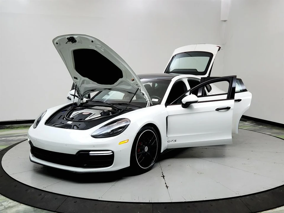2019 Porsche 971 Panamera GTS - Image 9 of 31