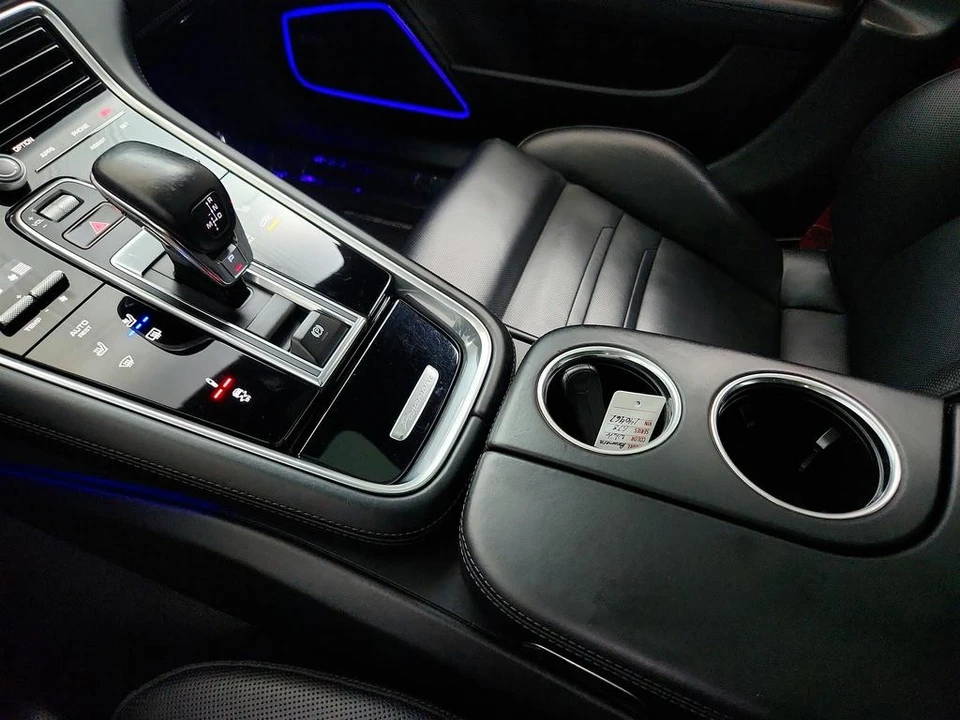 2019 Porsche 971 Panamera GTS - Image 17 of 31