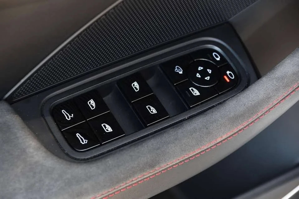 2019 Porsche 971 Panamera GTS - Image 12 of 20