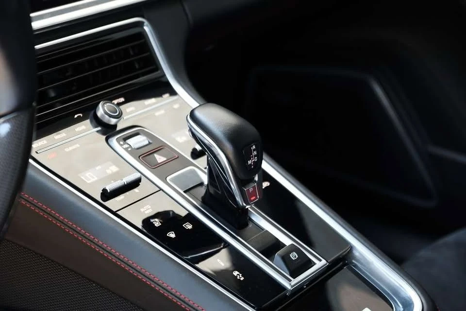 2019 Porsche 971 Panamera GTS - Image 11 of 20