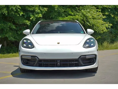 2019 Porsche Panamera Turbo
