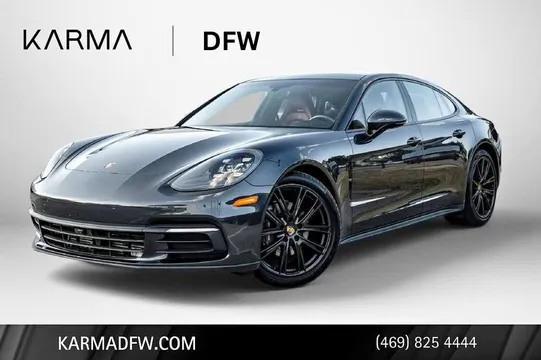 2019 Porsche Panamera 4
