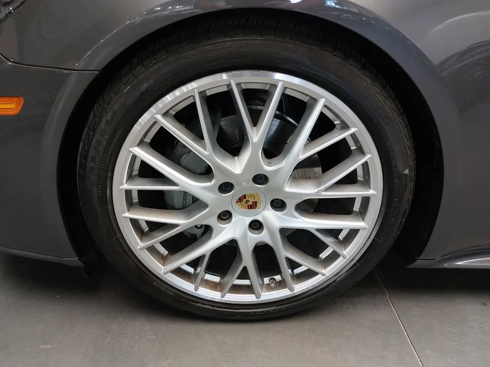 2019 Porsche 971 Panamera - Image 7 of 9