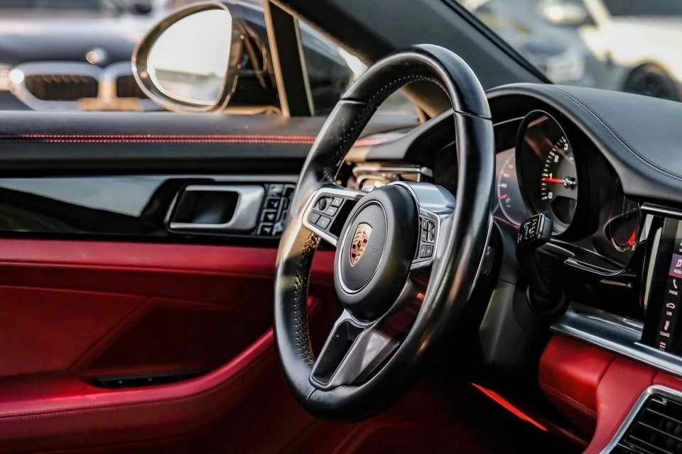 2019 Porsche 971 Panamera - Image 13 of 20