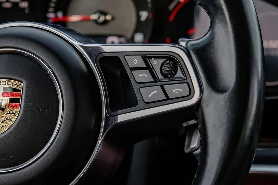 2019 Porsche 971 Panamera - Image 17 of 20