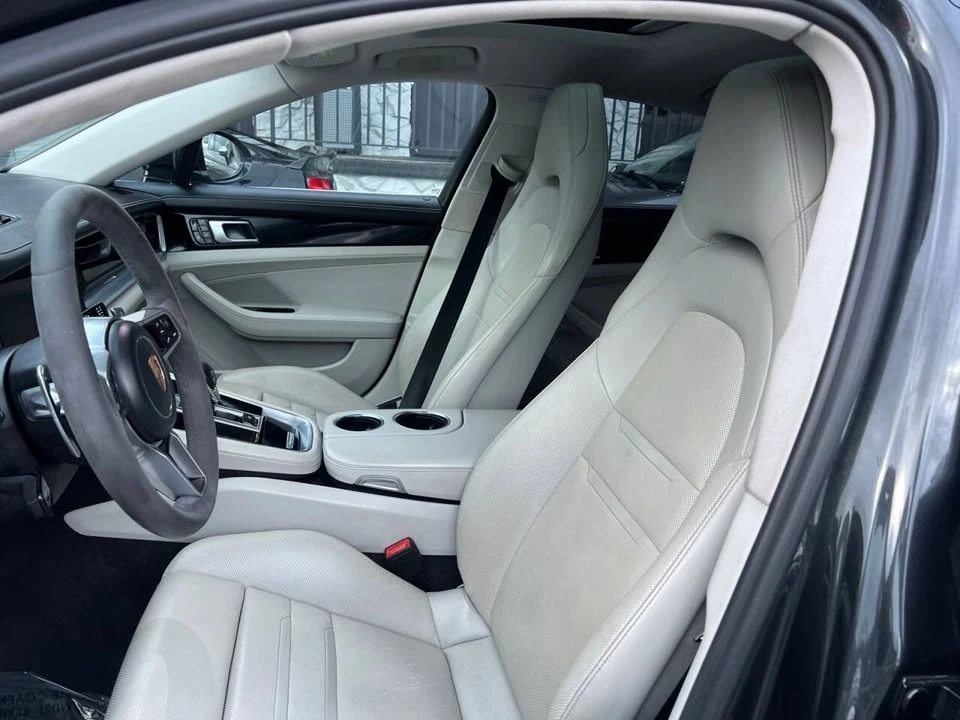 2019 Porsche 971 Panamera - Image 19 of 19