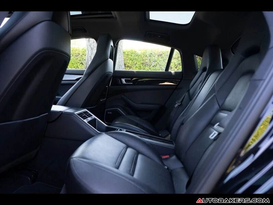 2019 Porsche 971 Panamera - Image 17 of 20