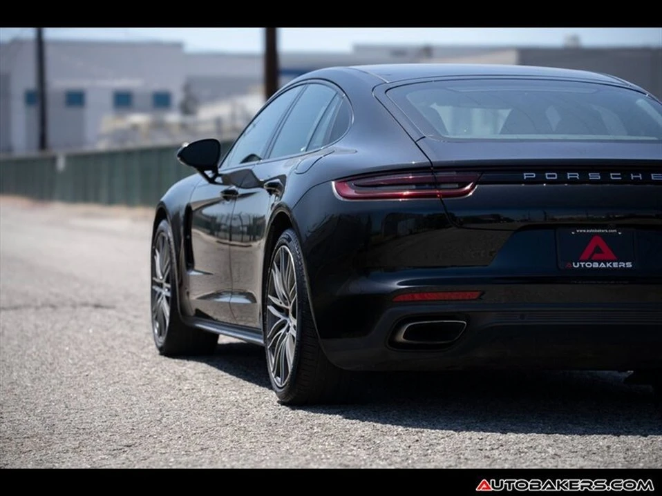 2019 Porsche 971 Panamera - Image 9 of 20