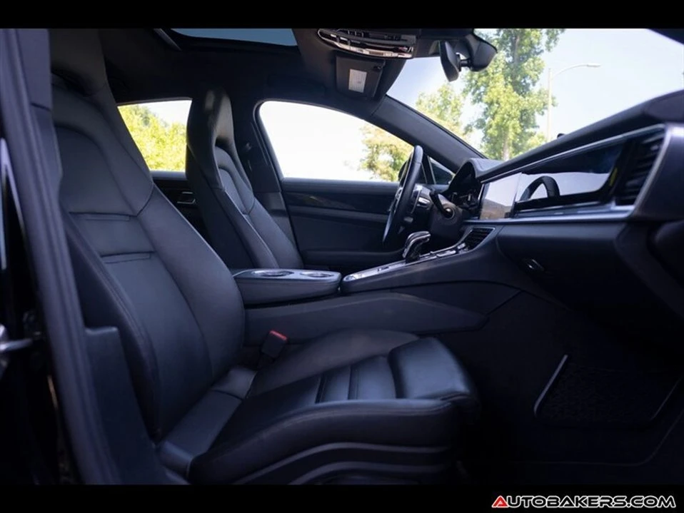 2019 Porsche 971 Panamera - Image 16 of 20