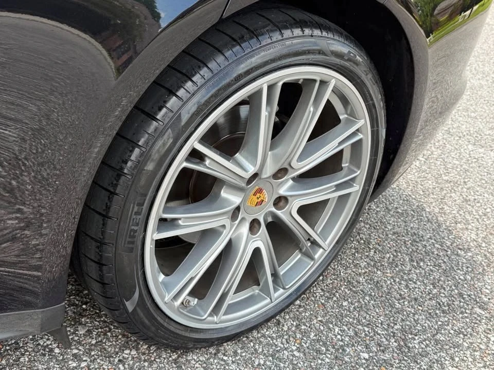 2019 Porsche 971 Panamera - Image 9 of 20