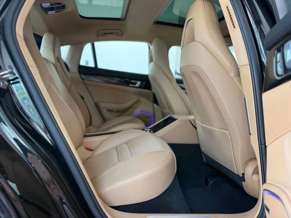2019 Porsche 971 Panamera - Image 19 of 20