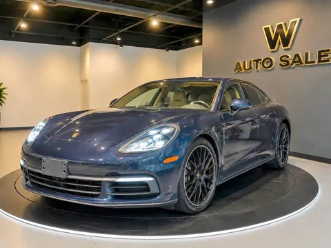 2019 Porsche Panamera 4