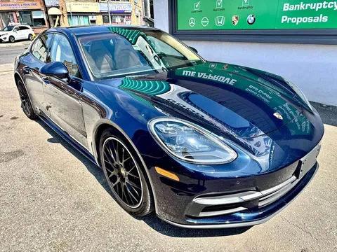 2019 Porsche Panamera 4