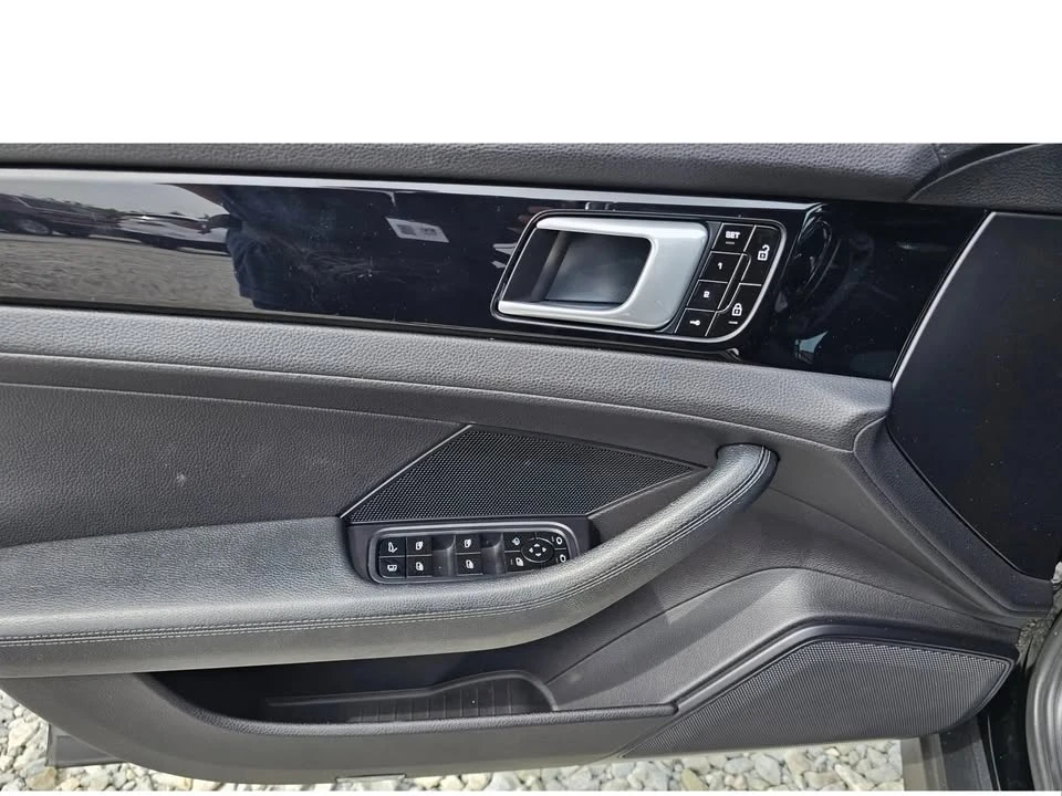 2019 Porsche 971 Panamera - Image 7 of 10