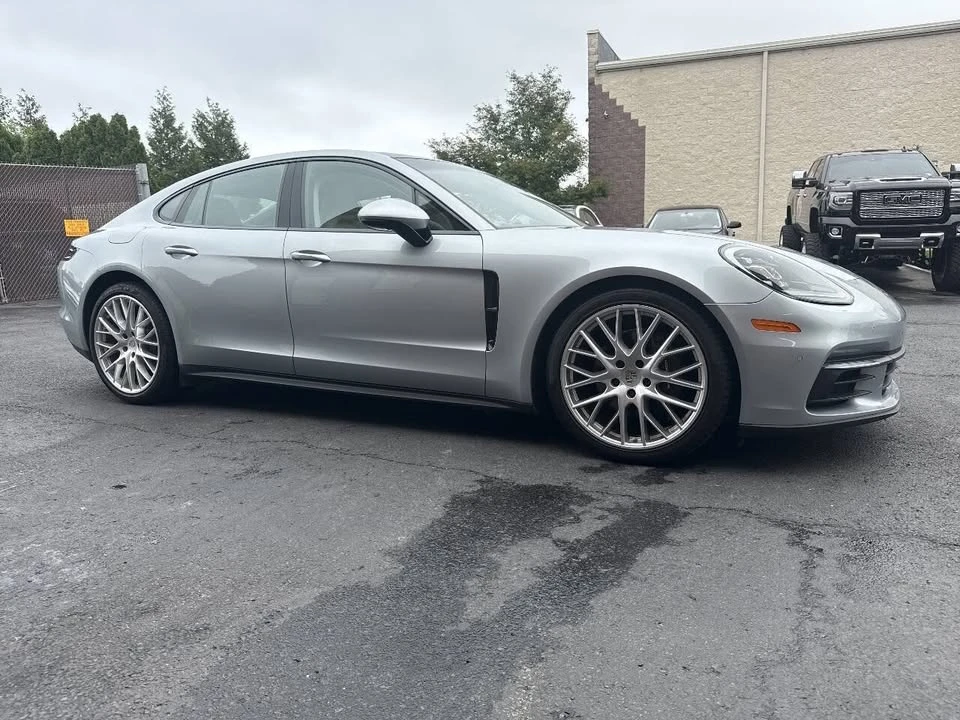 2019 Porsche 971 Panamera - Image 6 of 19