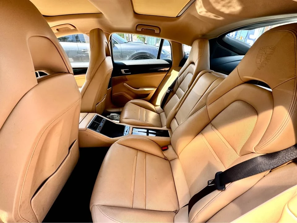 2019 Porsche 971 Panamera - Image 9 of 10