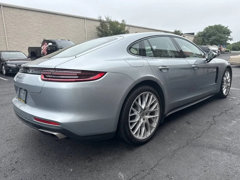 2019 Porsche 971 Panamera - Image 9 of 19