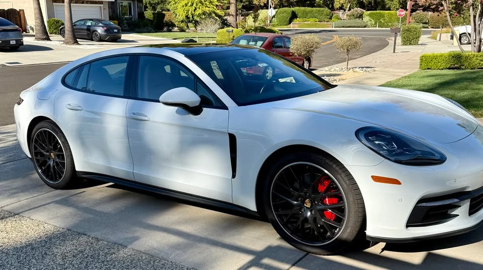 2019 Porsche 971 Panamera - Image 2 of 10