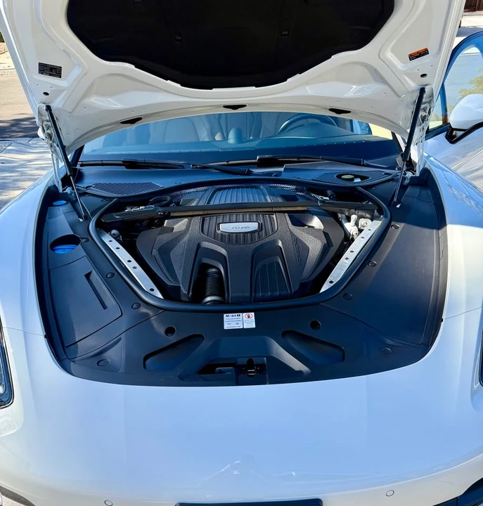 2019 Porsche 971 Panamera - Image 9 of 10