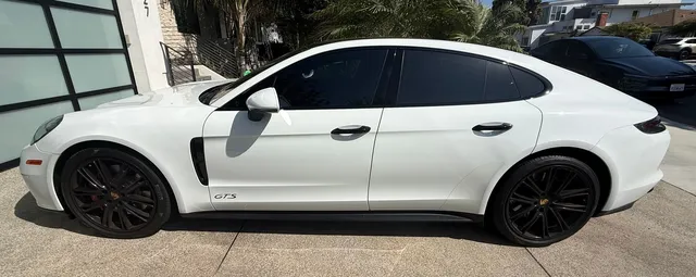 2019 Porsche Panamera GTS