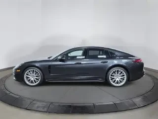 2019 Porsche 971 Panamera - Image 3 of 4