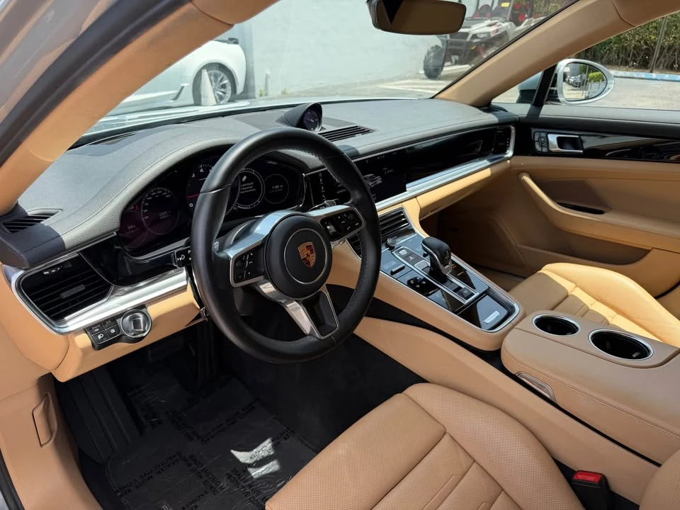 2019 Porsche 971 Panamera - Image 7 of 10