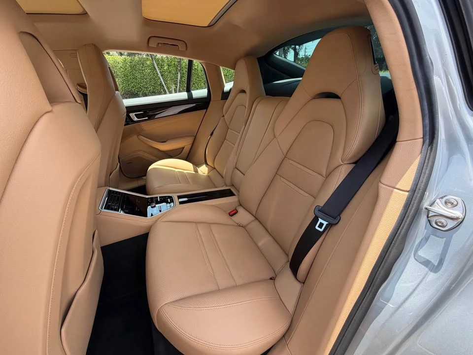 2019 Porsche 971 Panamera - Image 9 of 10