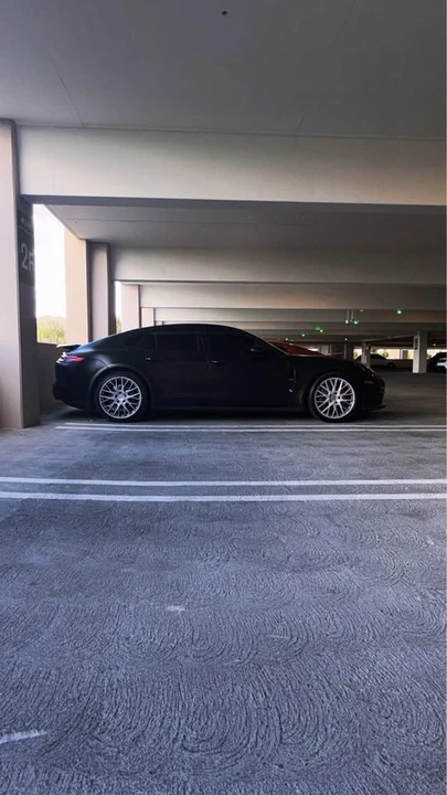2019 Porsche 971 Panamera - Image 10 of 11