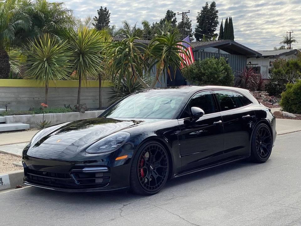 2019 Porsche 971 Panamera GTS - Image 3 of 8