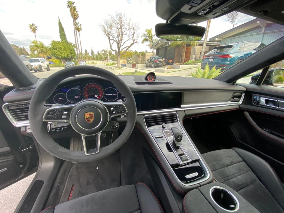2019 Porsche 971 Panamera GTS - Image 6 of 8