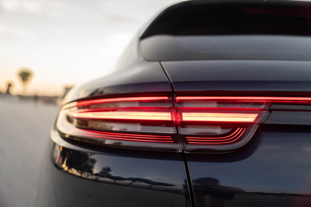 2019 Porsche 971 Panamera Turbo - Image 25 of 31