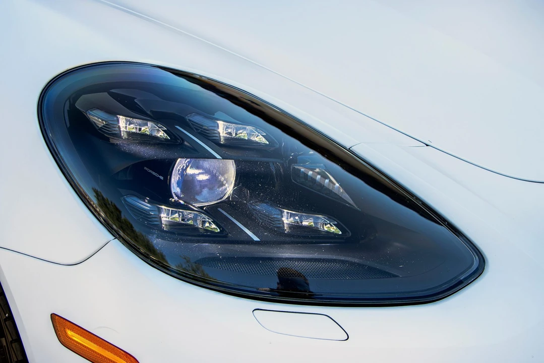 2019 Porsche 971 Panamera Turbo - Image 16 of 31