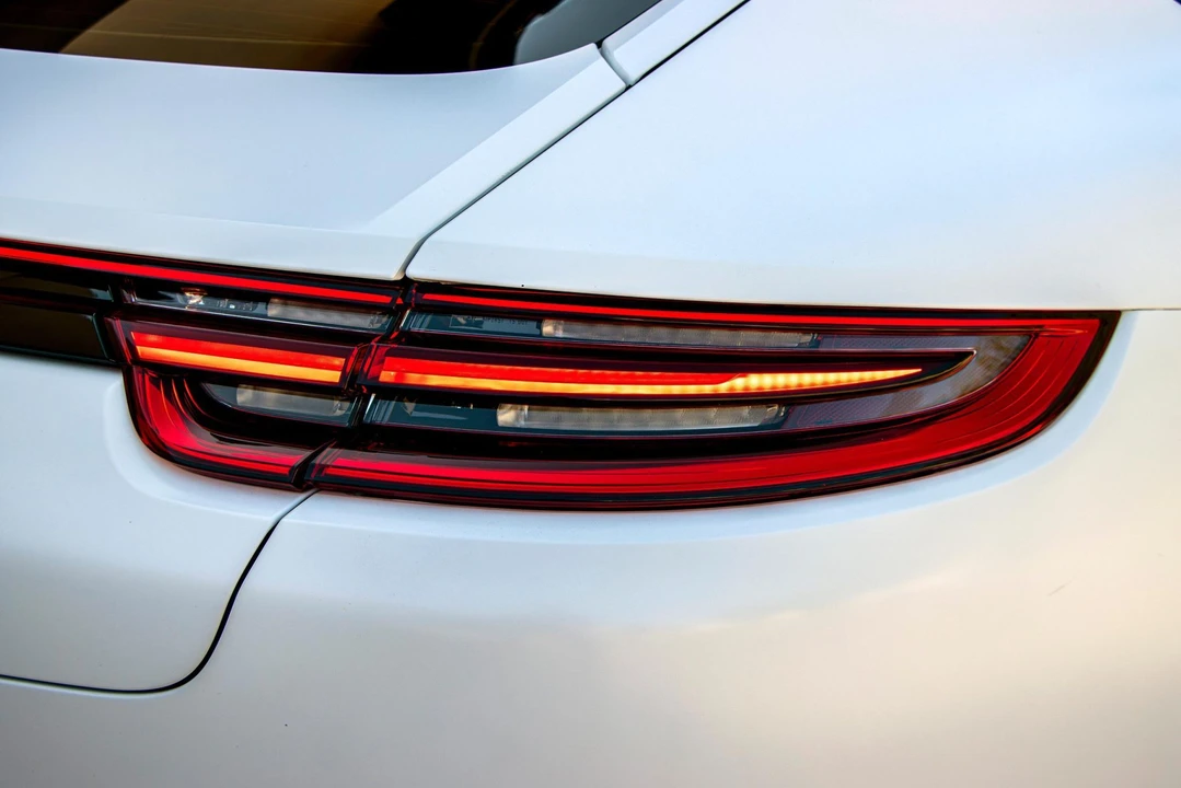 2019 Porsche 971 Panamera Turbo - Image 19 of 31
