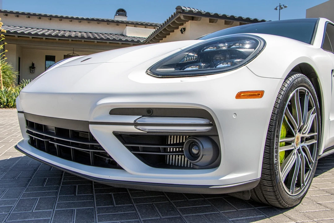 2019 Porsche 971 Panamera Turbo - Image 26 of 31