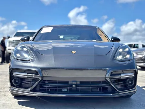 2019 Porsche Panamera Turbo S Sedan 4D