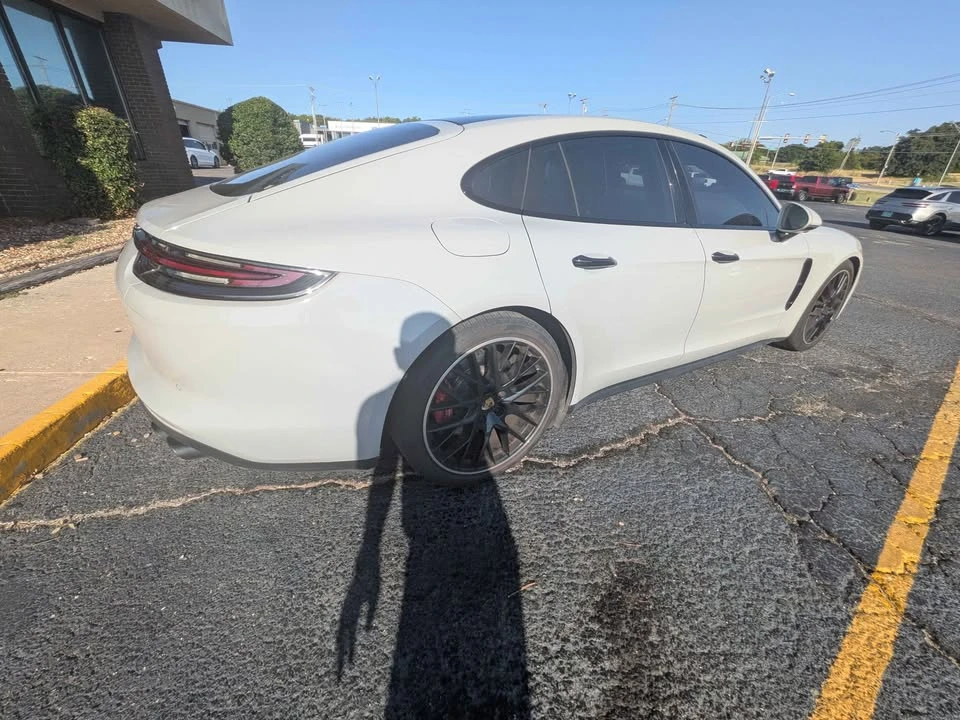 2019 Porsche 971 Panamera Turbo - Image 9 of 20