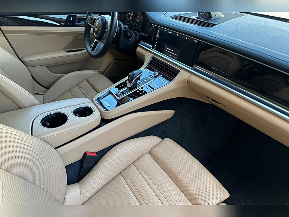 2019 Porsche 971 Panamera - Image 18 of 31
