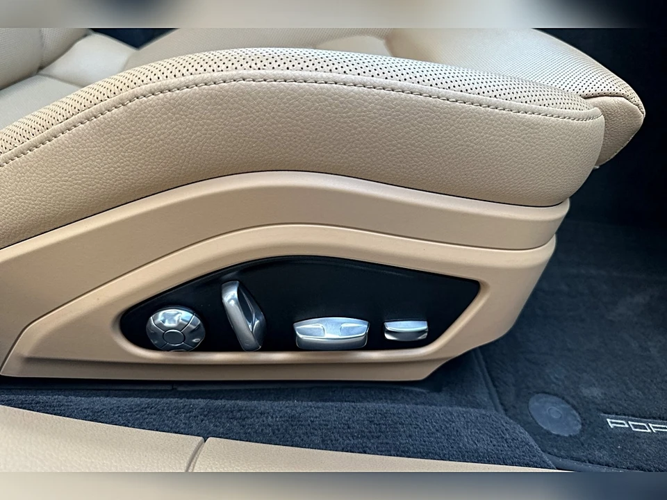 2019 Porsche 971 Panamera - Image 22 of 31