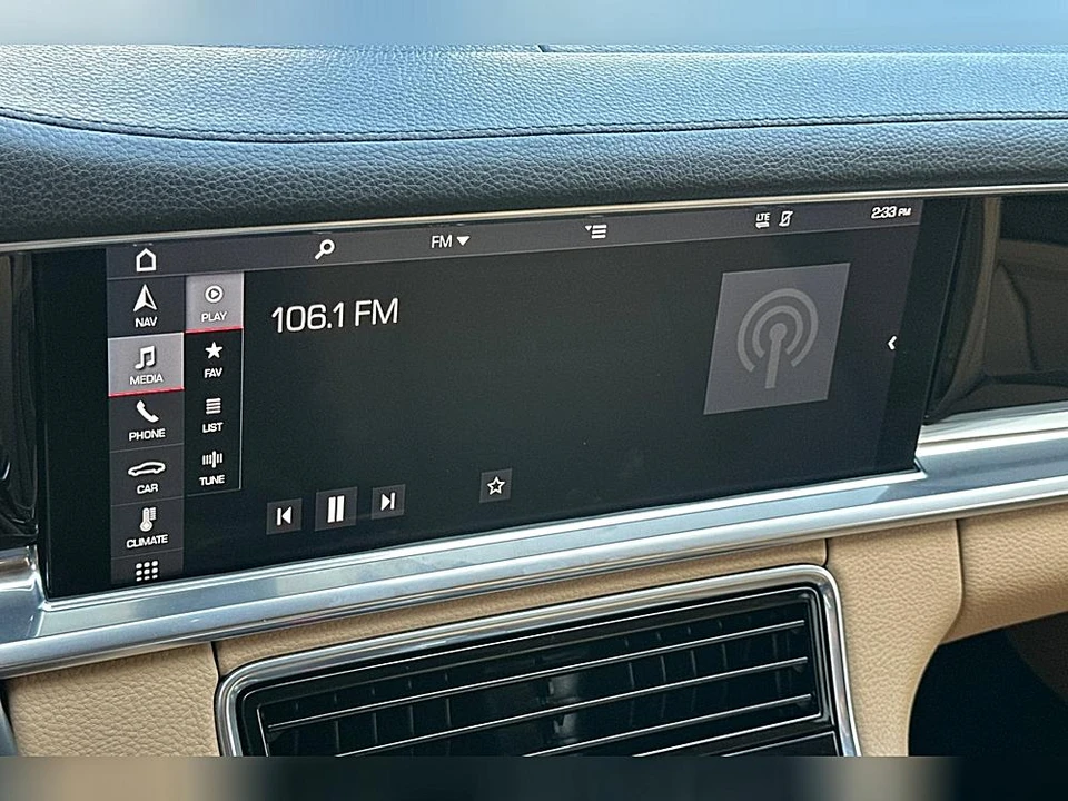 2019 Porsche 971 Panamera - Image 25 of 31