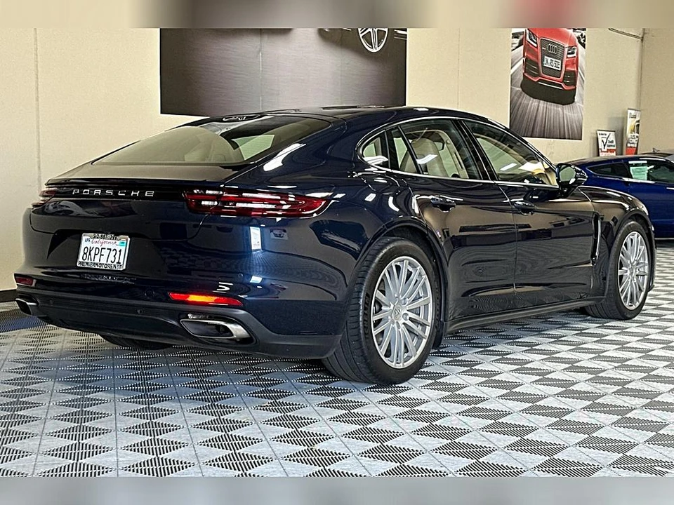2019 Porsche 971 Panamera - Image 4 of 31