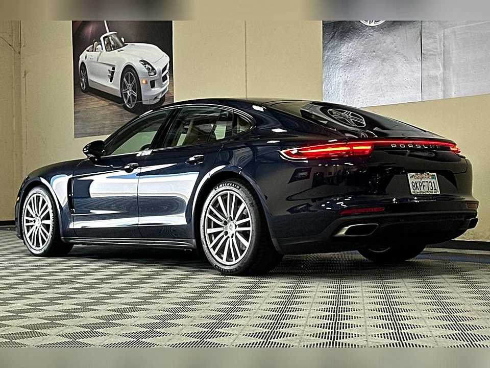 2019 Porsche 971 Panamera - Image 6 of 31